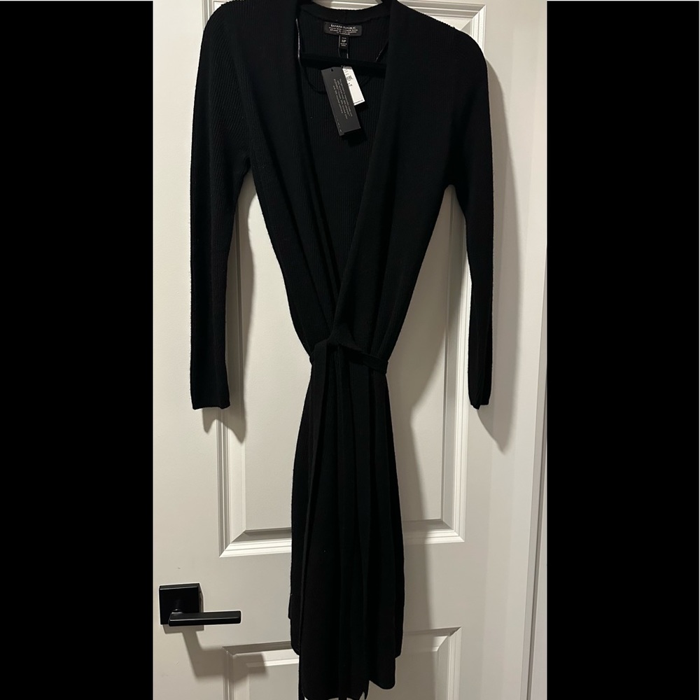 NWT. Cashmere and wool wrap dress. Classic !